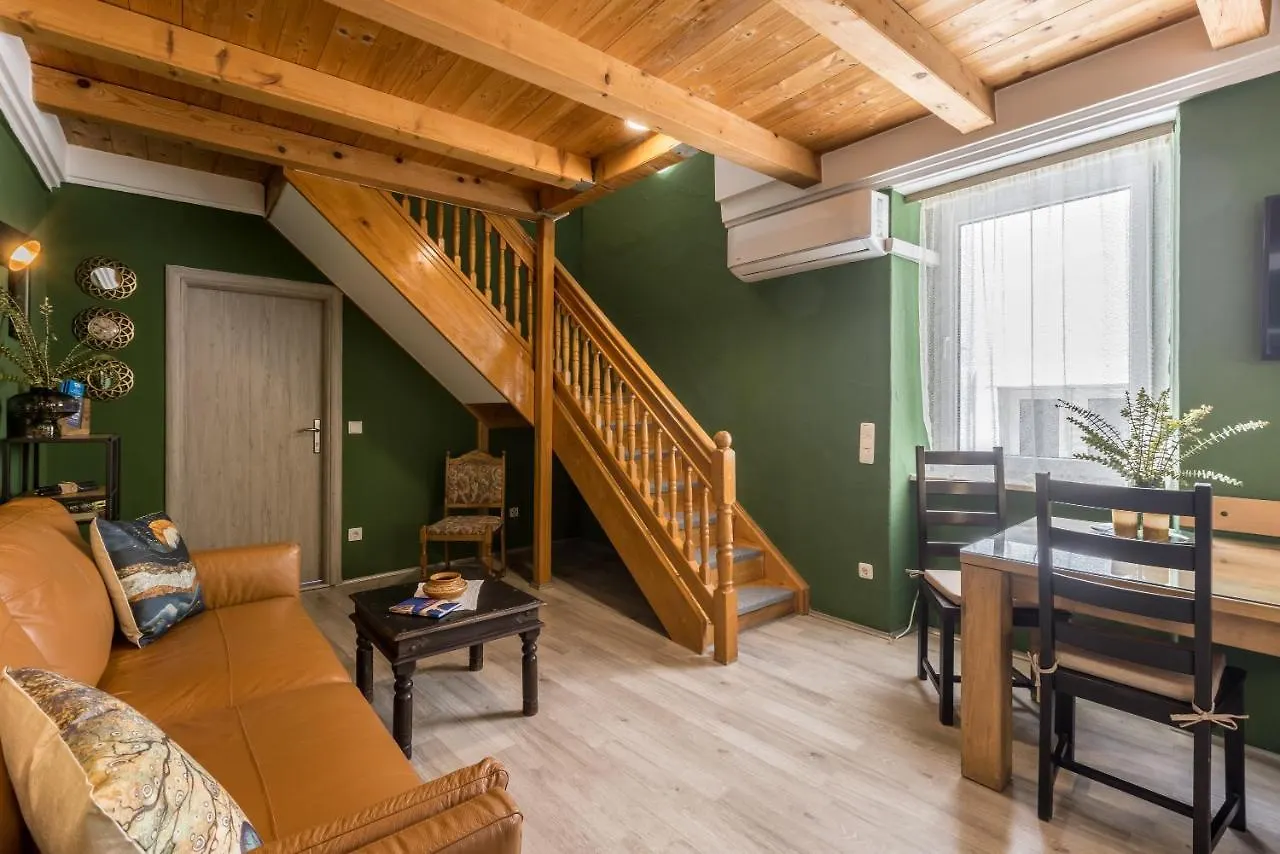 Main Square Duplex With Rooftop Terrace Split Apartamento
