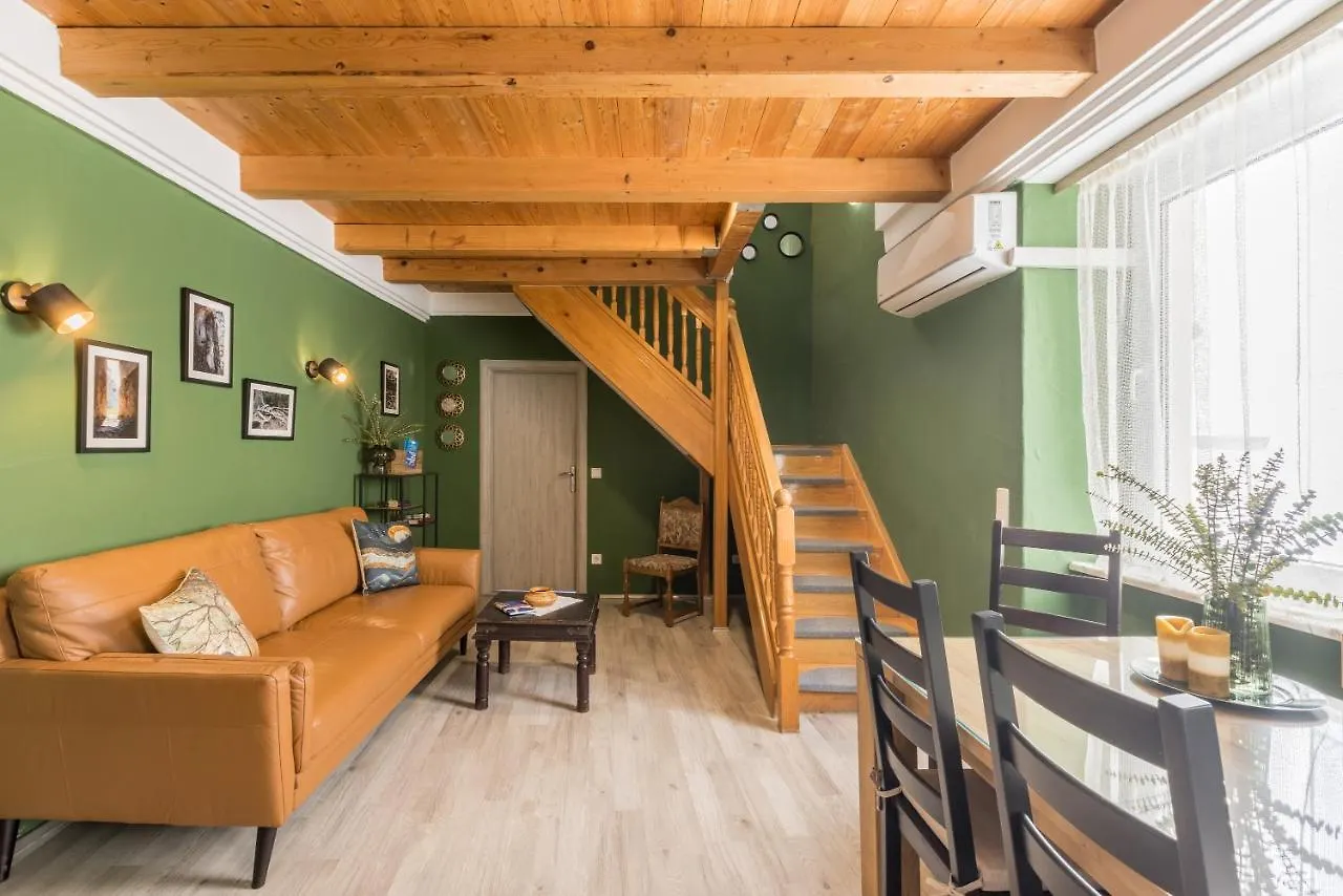 Main Square Duplex With Rooftop Terrace Split Apartamento